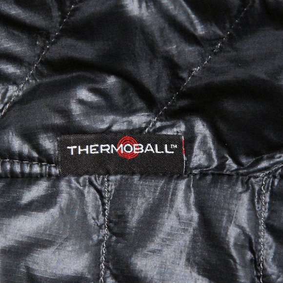 The North Face Women’s  Thermoball Packable Hooded Quilt Puffer Jacket, Black, S - Picture 8 of 9